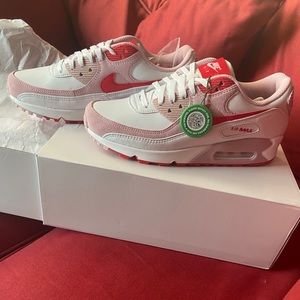 Nike Air Max 90 Valentine’s Day 2021